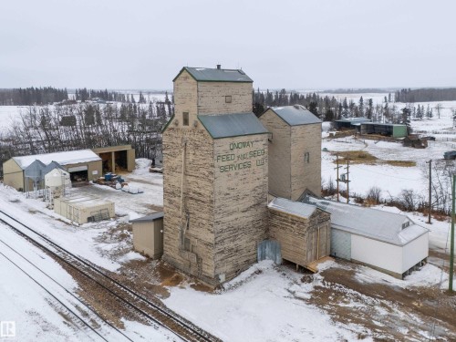 5215 49 Avenue, Onoway, AB - Outdoor