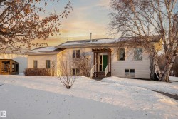 5215 49 Avenue  Onoway, AB T0E 1V0