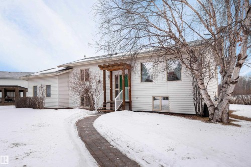 5215 49 Avenue, Onoway, AB - Outdoor