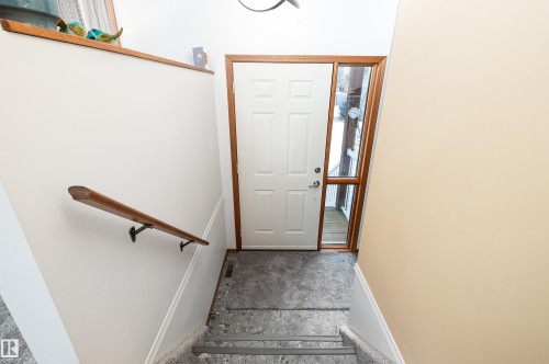 5215 49 Avenue, Onoway, AB - Indoor Photo Showing Other Room