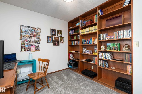 5215 49 Avenue, Onoway, AB - Indoor Photo Showing Office