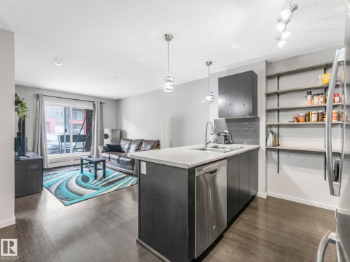 131 344 Windermere Road, Edmonton, AB - Indoor Photo Showing Kitchen