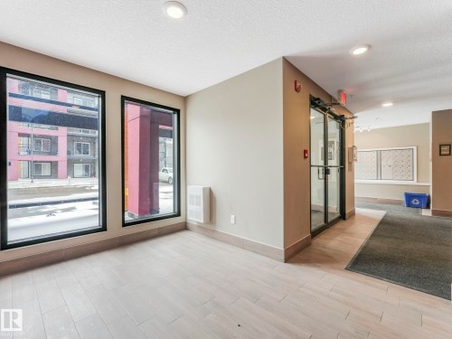 131 344 Windermere Road, Edmonton, AB - Indoor Photo Showing Other Room