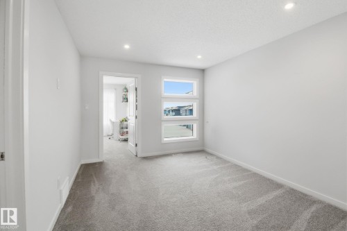 10 Prospect Place, Spruce Grove, AB - Indoor Photo Showing Other Room