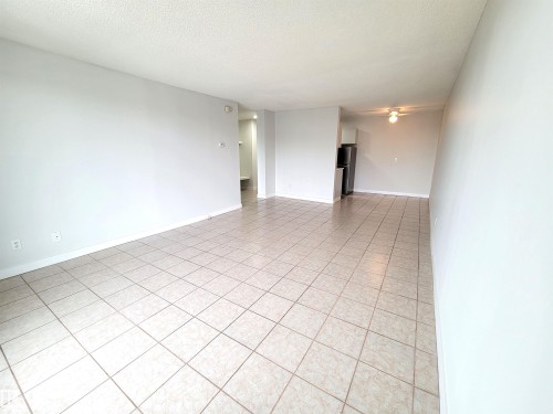 804 9028 Jasper Avenue, Edmonton, AB - Indoor Photo Showing Other Room