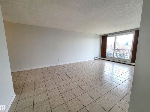 804 9028 Jasper Avenue, Edmonton, AB - Indoor Photo Showing Other Room