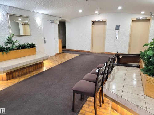 804 9028 Jasper Avenue, Edmonton, AB - Indoor Photo Showing Other Room