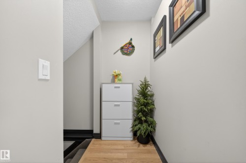 43 903 Rutherford Road, Edmonton, AB - Indoor Photo Showing Other Room