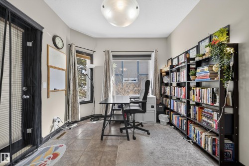 43 903 Rutherford Road, Edmonton, AB - Indoor Photo Showing Office
