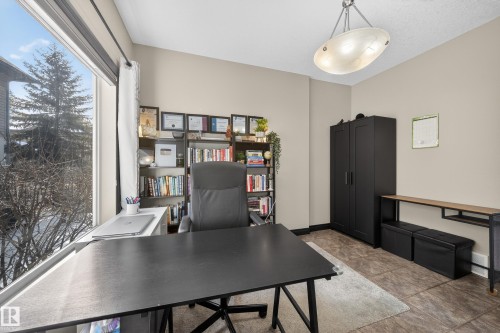 43 903 Rutherford Road, Edmonton, AB - Indoor Photo Showing Office