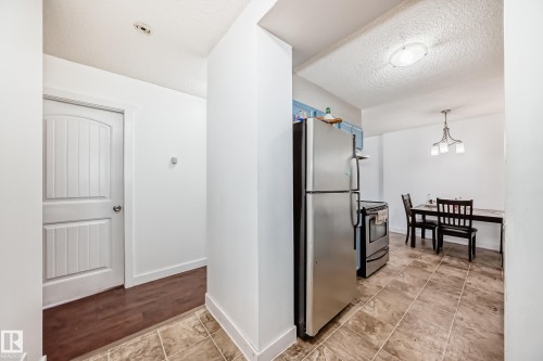 305 12841 65 Street, Edmonton, AB - Indoor Photo Showing Other Room