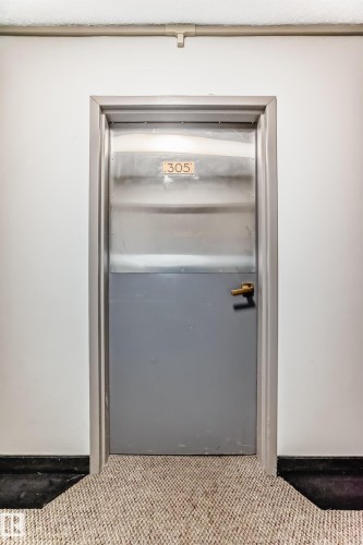 305 12841 65 Street, Edmonton, AB - Indoor