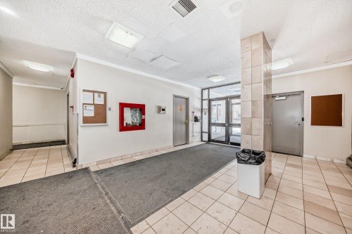 305 12841 65 Street, Edmonton, AB - Indoor Photo Showing Other Room