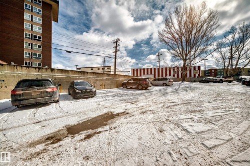 305 12841 65 Street, Edmonton, AB - Outdoor