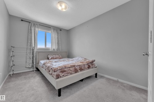 2611 Price Common, Edmonton, AB - Indoor Photo Showing Bedroom