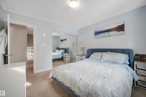 34 Walden Crescent, St. Albert, AB - Indoor Photo Showing Bedroom