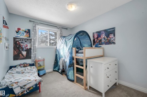 34 Walden Crescent, St. Albert, AB - Indoor Photo Showing Bedroom
