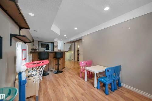 34 Walden Crescent, St. Albert, AB - Indoor Photo Showing Other Room