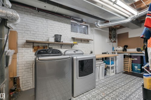 34 Walden Crescent, St. Albert, AB - Indoor Photo Showing Laundry Room