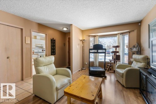 53 Dayton Crescent, St. Albert, AB - Indoor Photo Showing Living Room