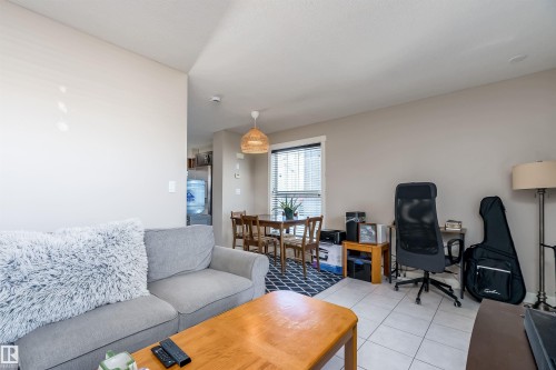 160 401 Southfork Drive, Leduc, AB - Indoor Photo Showing Living Room