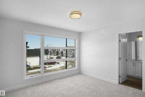 7351 181 Avenue, Edmonton, AB - Indoor Photo Showing Other Room