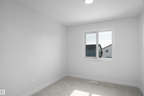 7351 181 Avenue, Edmonton, AB - Indoor Photo Showing Other Room