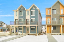 5135 RIVER'S EDGE Way Edmonton, AB T6M 3B6