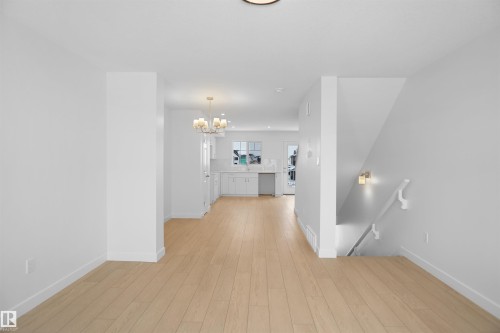 5133 River'S Edge Way, Edmonton, AB - Indoor Photo Showing Other Room