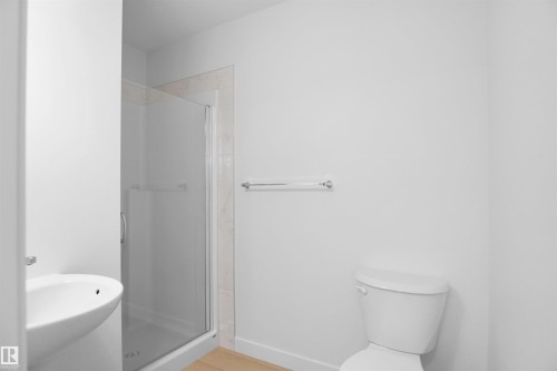 5133 River'S Edge Way, Edmonton, AB - Indoor Photo Showing Bathroom