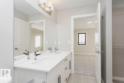 1 Clichy Close, St. Albert, AB - Indoor Photo Showing Bathroom