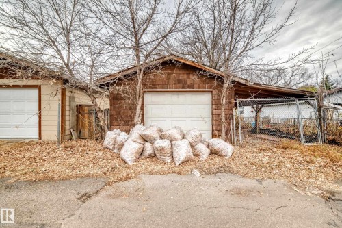 11619 96 Street, Edmonton, AB - Outdoor