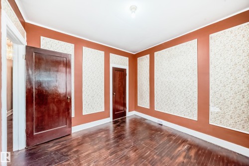 11619 96 Street, Edmonton, AB - Indoor Photo Showing Other Room