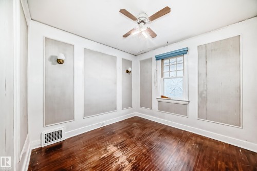 11619 96 Street, Edmonton, AB - Indoor Photo Showing Other Room
