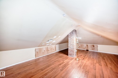 11619 96 Street, Edmonton, AB - Indoor Photo Showing Other Room