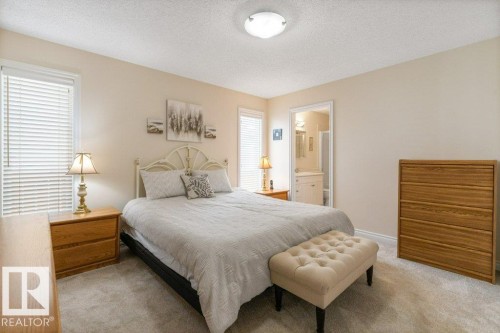 6712 Speaker Place, Edmonton, AB - Indoor Photo Showing Bedroom