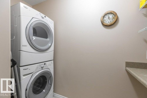6712 Speaker Place, Edmonton, AB - Indoor Photo Showing Laundry Room