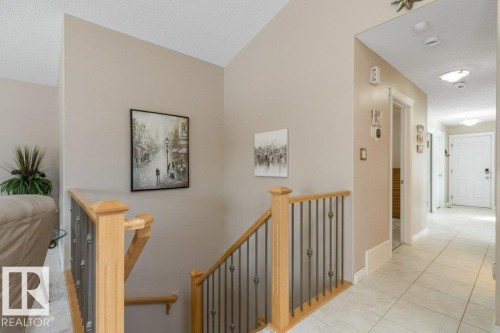 6712 Speaker Place, Edmonton, AB - Indoor Photo Showing Other Room