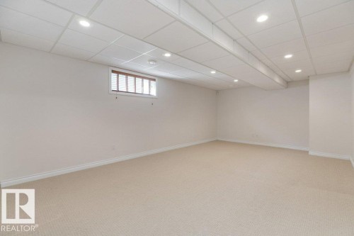 6712 Speaker Place, Edmonton, AB - Indoor Photo Showing Other Room