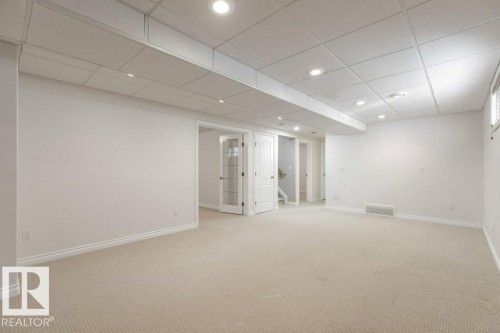 6712 Speaker Place, Edmonton, AB - Indoor