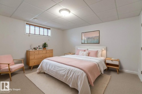 6712 Speaker Place, Edmonton, AB - Indoor Photo Showing Bedroom