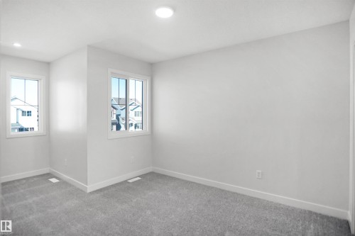 1015 14 Avenue Nw, Edmonton, AB 