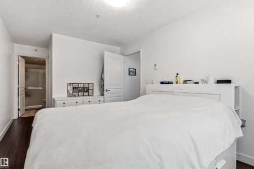 224 2045 Grantham Court, Edmonton, AB - Indoor Photo Showing Bedroom