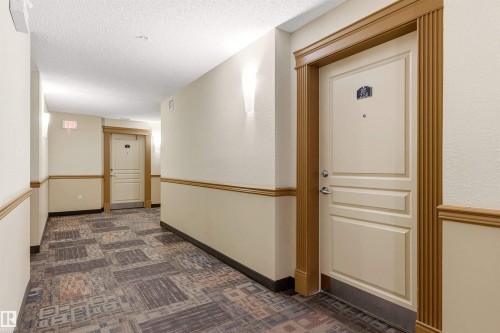 224 2045 Grantham Court, Edmonton, AB - Indoor Photo Showing Other Room