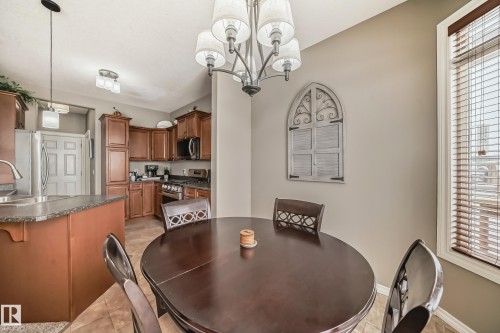 104 Westerra Boulevard, Stony Plain, AB - Indoor Photo Showing Dining Room