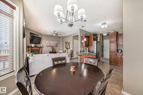104 Westerra Boulevard, Stony Plain, AB - Indoor Photo Showing Dining Room