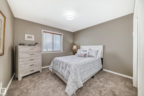 104 Westerra Boulevard, Stony Plain, AB - Indoor Photo Showing Bedroom