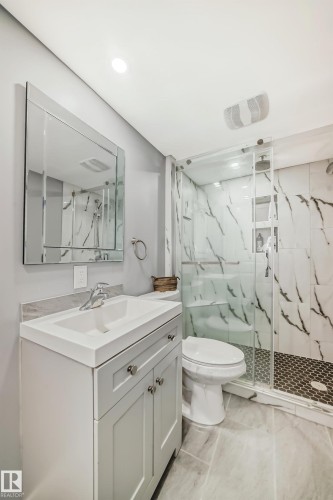 104 Westerra Boulevard, Stony Plain, AB - Indoor Photo Showing Bathroom