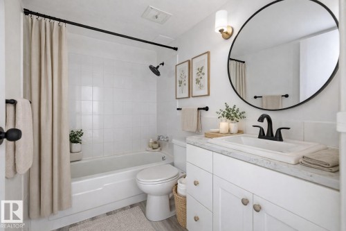 307 10160 116 Street, Edmonton, AB - Indoor Photo Showing Bathroom