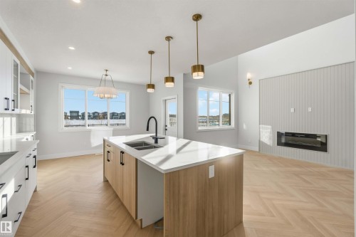 94 Eldridge Pointe, St. Albert, AB - Indoor Photo Showing Kitchen With Double Sink With Upgraded Kitchen
